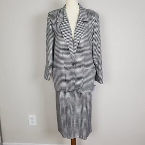 Vintage Houndstooth Multi-Colors Skirt Suits Size
